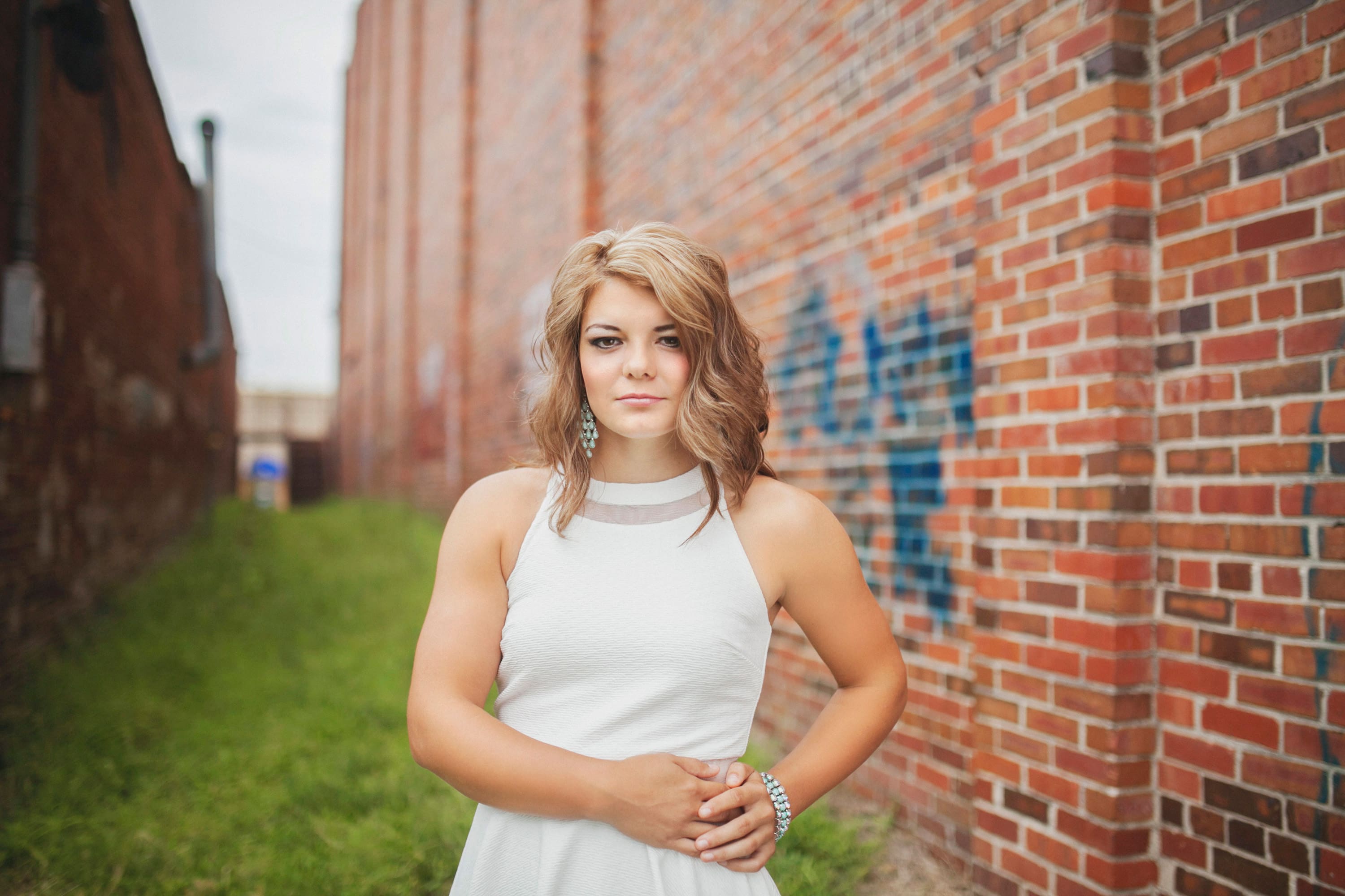 fun Northeast Alabama senior photos